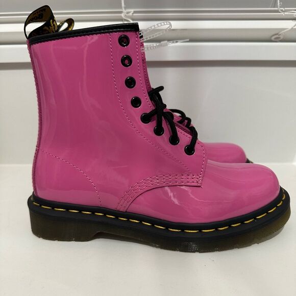 Dr. Martens 1460 WOMEN'S PATENT LEATHER LACE UP Combat BOOTS Thrift Pink W 6 M 5 - Picture 1 of 9